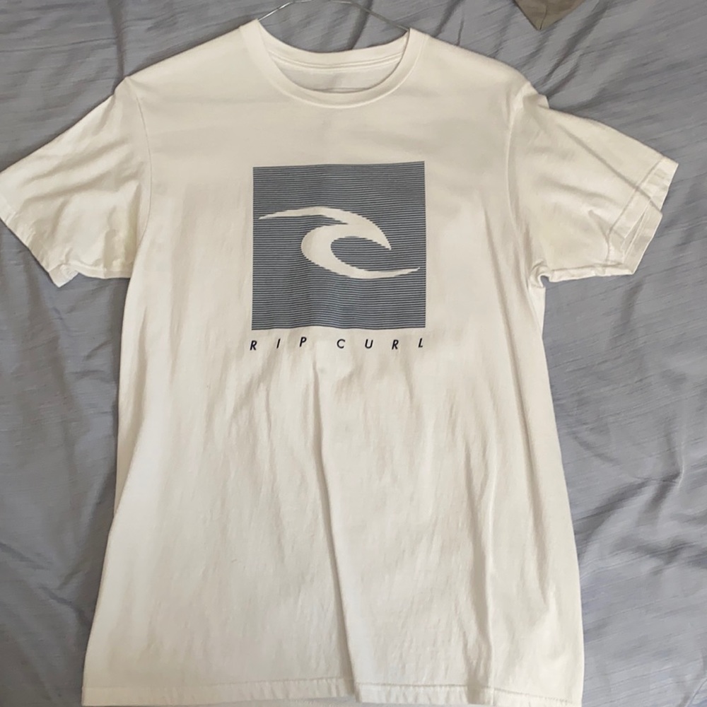 Rip curl t shirt